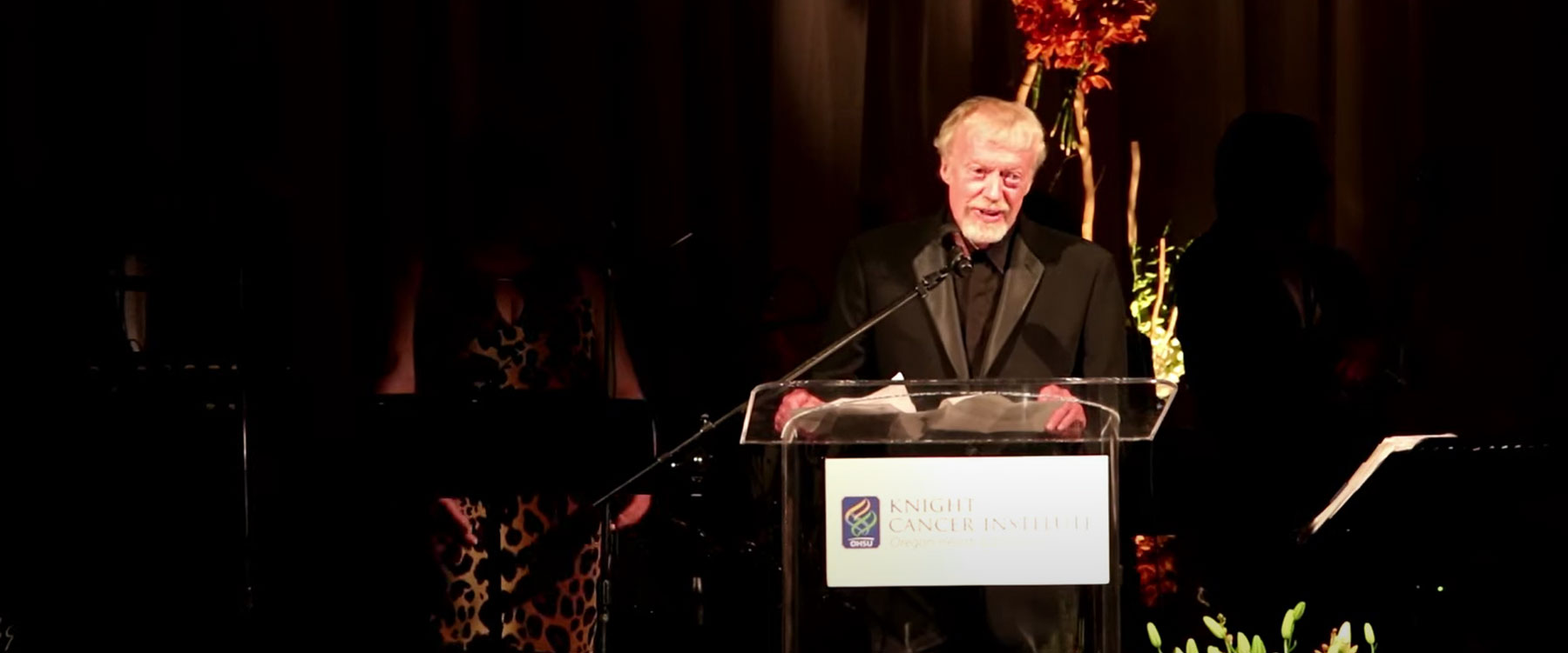 Phil Knight announces the Knight Cancer Challenge