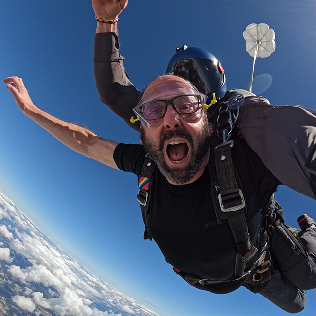 Burt Rosen skydiving