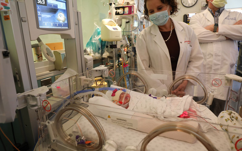 Cindy McEvoy in the NICU